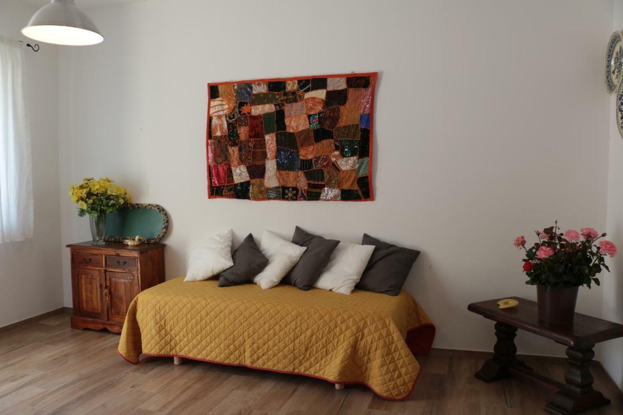 Agriturismo Terra Dei Falchi Castilenti Bagian luar foto